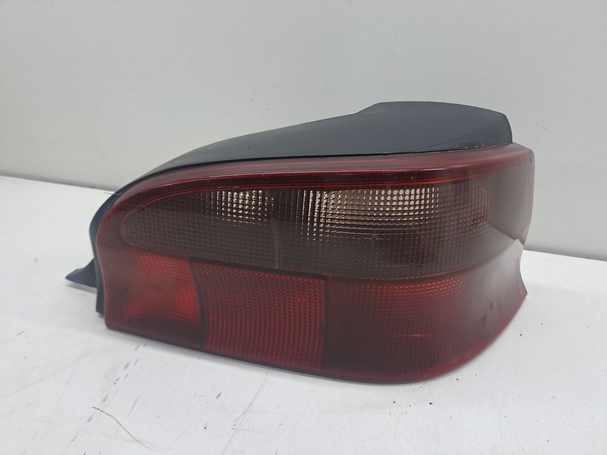 Farol Trasero Derecho Exterior Citroën Saxo 1996-2000 X