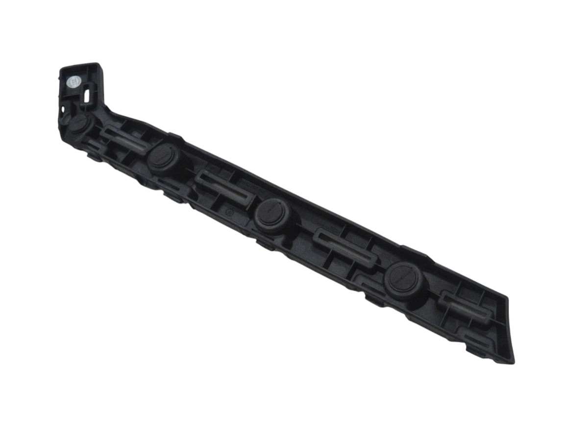 GUIA PARAGOLPE TRASERO DERECHO CHEVROLET MONTANA 2023/