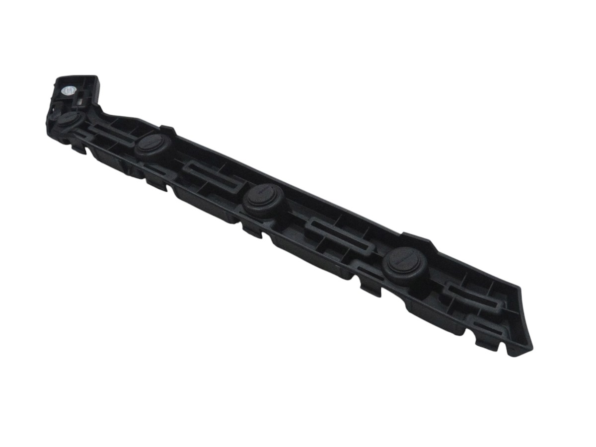 GUIA PARAGOLPE TRASERO DERECHO CHEVROLET MONTANA 2023/