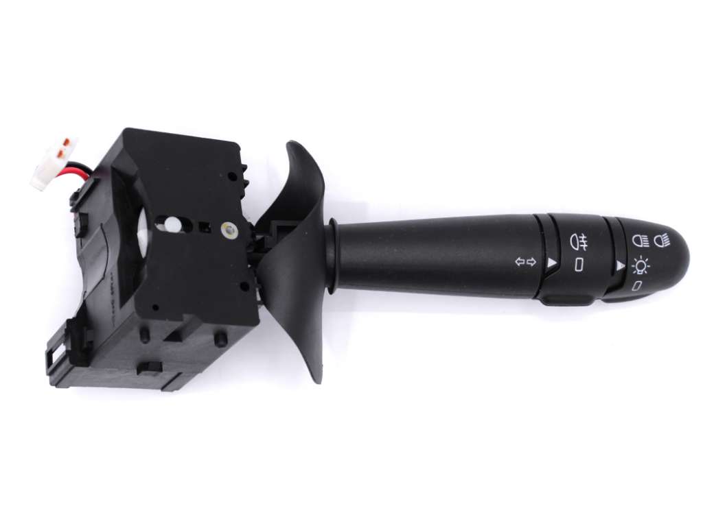 LLAVE BAJO VOLANTE RE CLIO II/DUSTER SEÑALERO