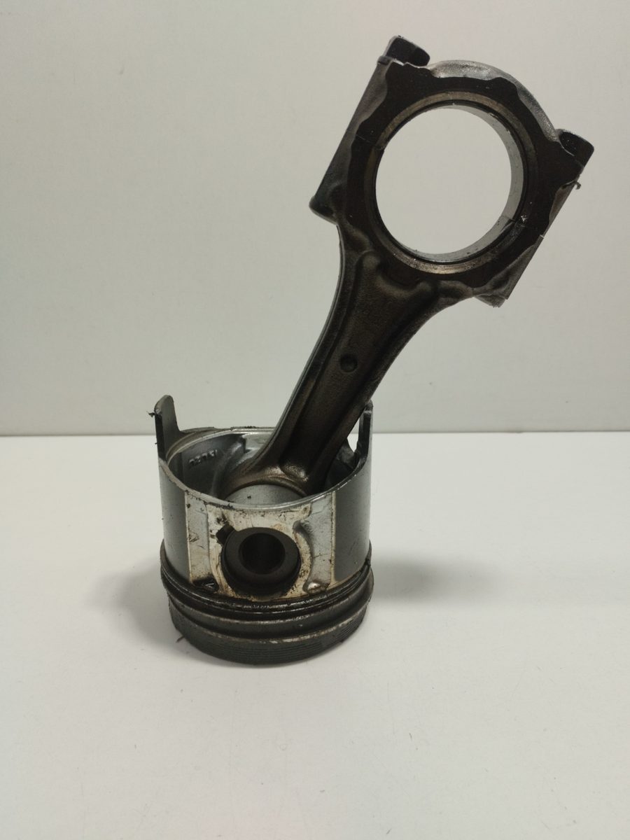 Piston Y Biela Chevrolet Corsa 2 2000-2003 1.7 16V DI CAT (Y 17 DTL / LK8) 1.7L 48kW