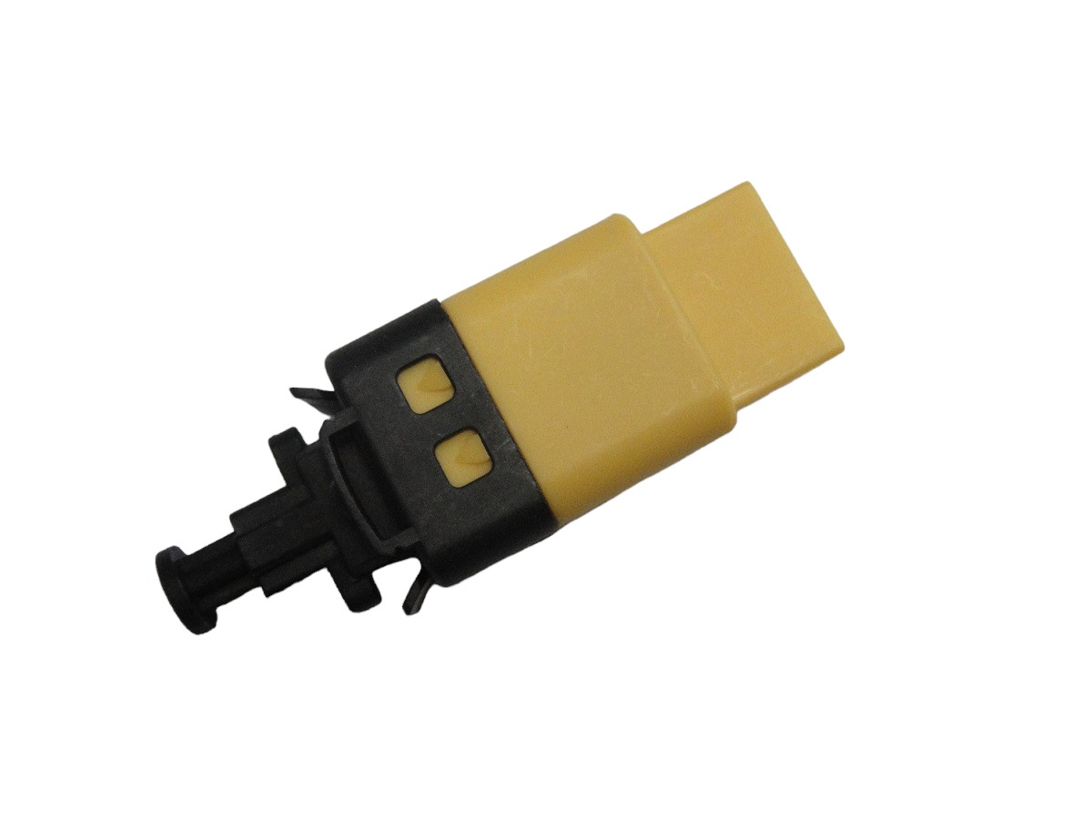 INTERRUPTOR LUZ FRENO CHEVROLET AVEO/SAIL (4 PATAS)