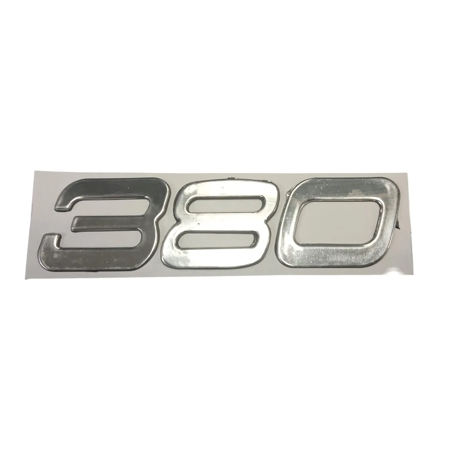 Emblema "380"