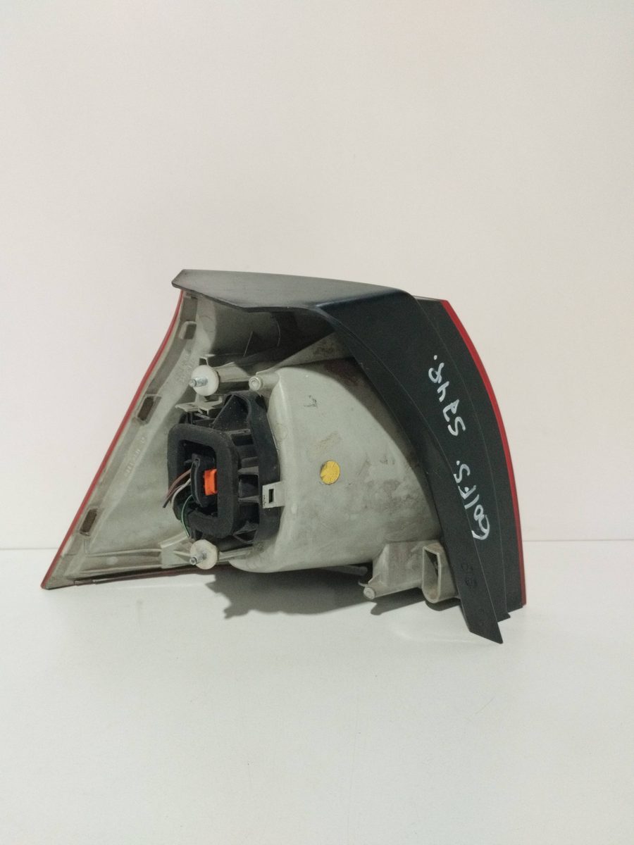 Farol Trasero Derecho Exterior Volkswagen Golf V Berlina (1K1) 2003-2008 4VFX13404AA