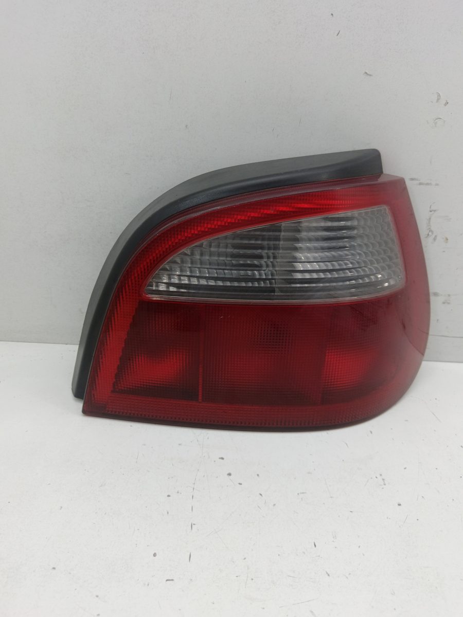 Farol Trasero Derecho Exterior Renault Megane Ii Berlina 5p 2002-2009 Diesel FAP