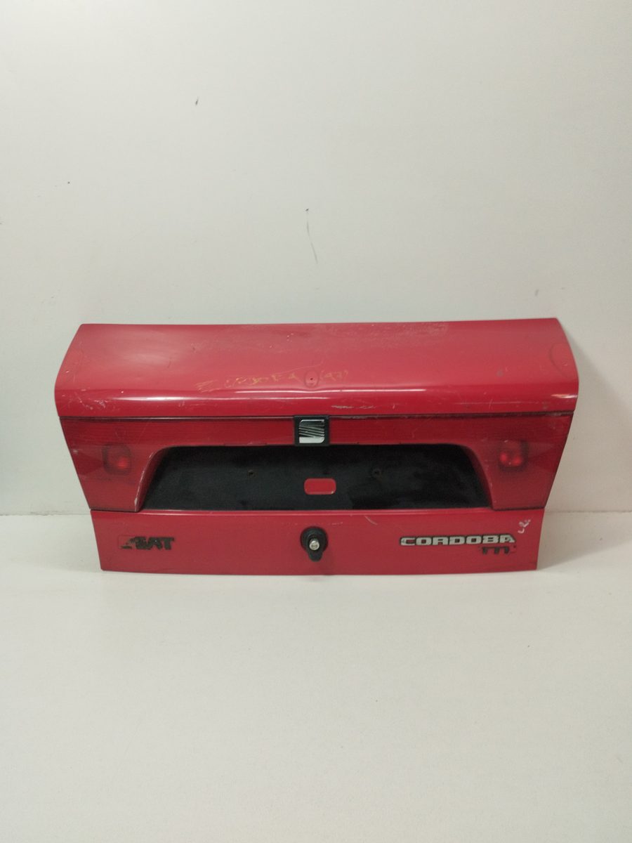 Tapa Baul SEAT Cordoba Berlina (6K2) 1993-1999 GLX