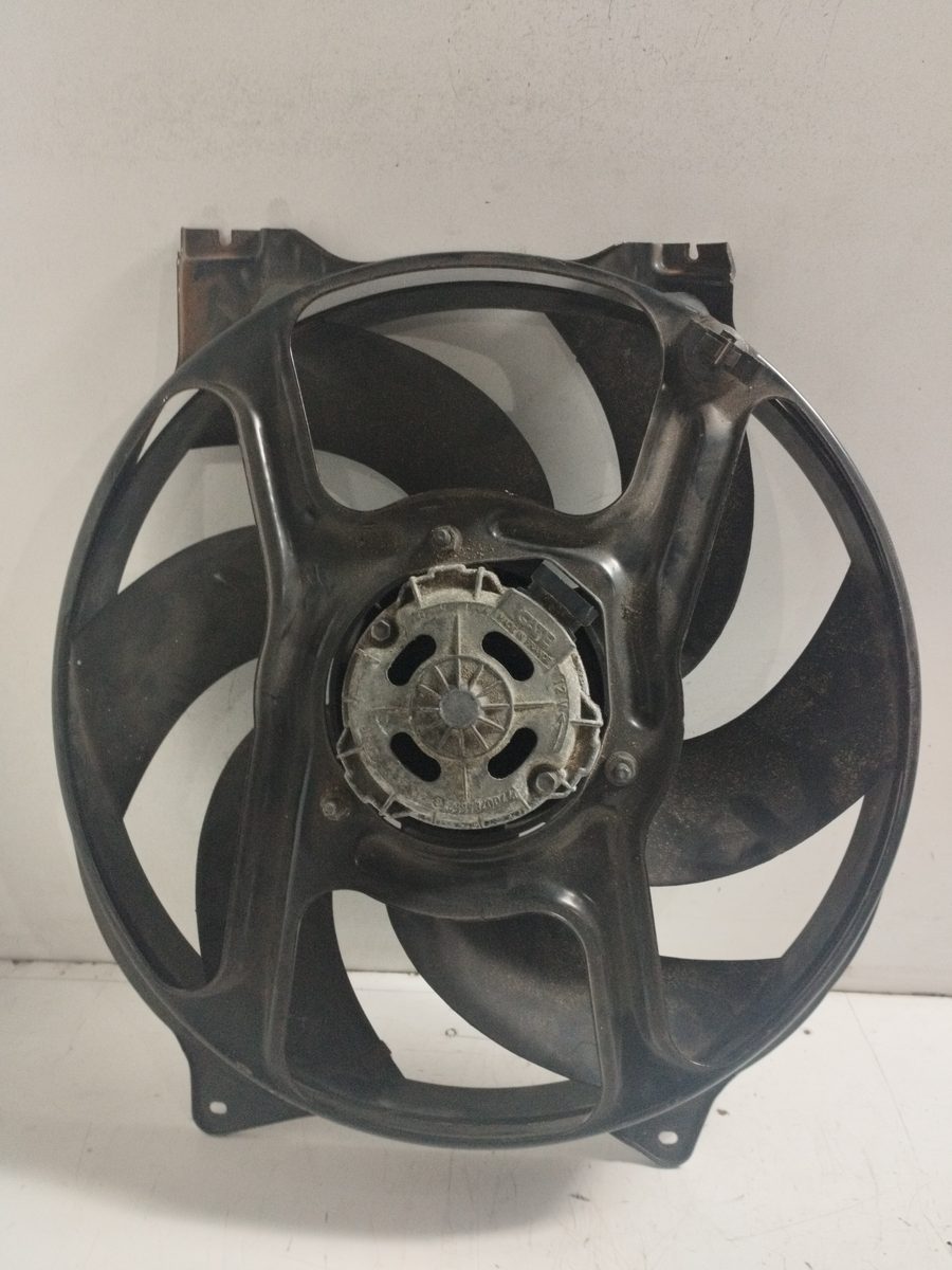 Electroventilador Renault Clio I Fase I+II (B/C57) 1991-1998 1.9 Diesel 7700784652