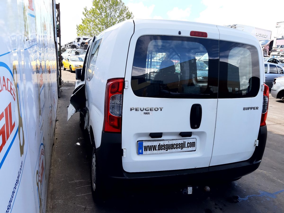 Caja Reles / Fusibles Peugeot Bipper desde 2008 Avantage 1.3L 55kW 2005130333