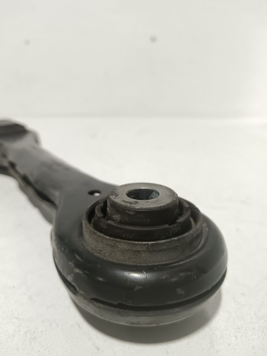 Parrilla de Suspension Inferior Trasera Derecha BMW Serie 3 Berlina (E90) 33326765425