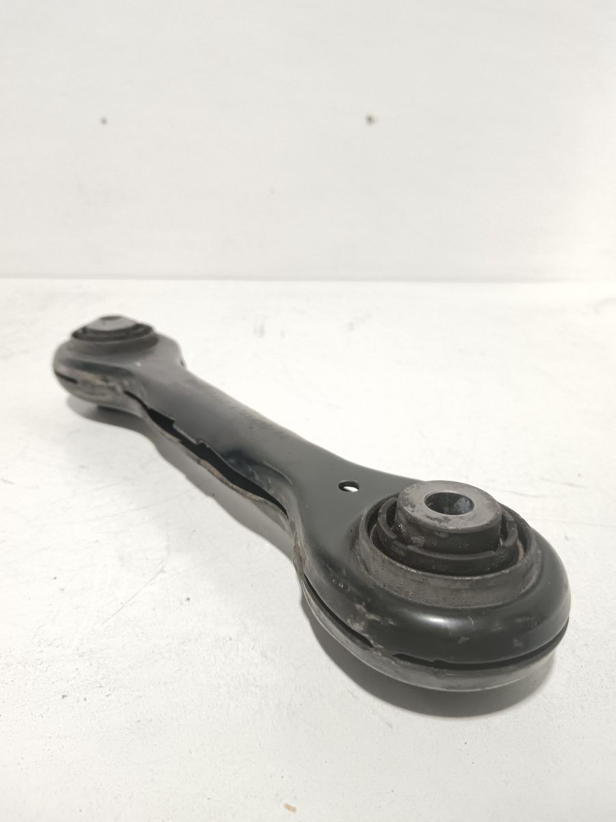 Parrilla de Suspension Inferior Trasera Derecha BMW Serie 3 Berlina (E90) 33326765425