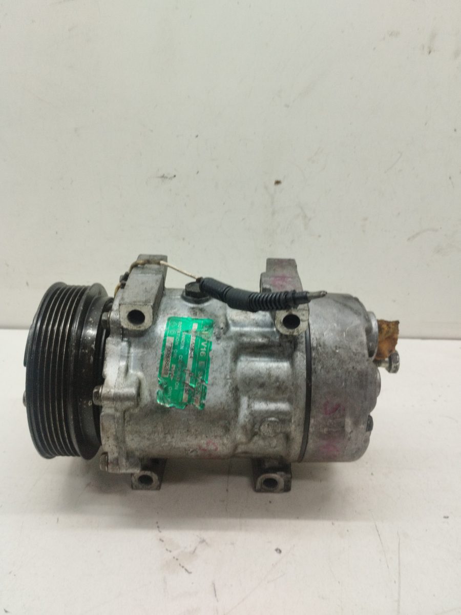 Compresor Aire Acondicionado Renault Megane I Classic (LA0) 1996-2001 7700866828B