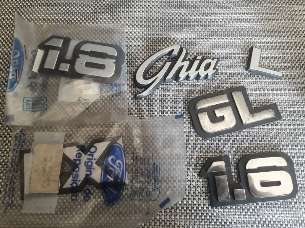 Insignias Ford Escort Varios