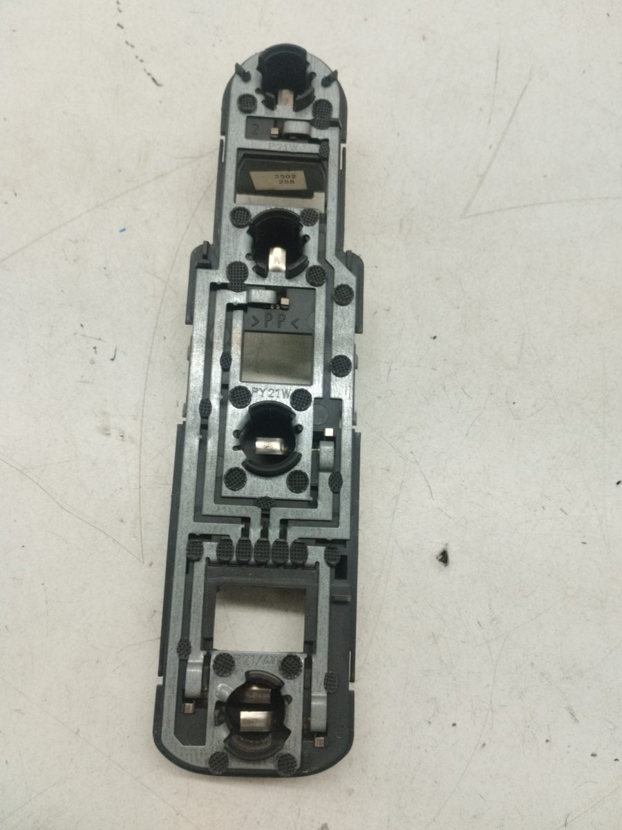 Porta Lampara Trasero Izquierdo Mercedes-Benz Clase A (W168) 1997-2004 3502258
