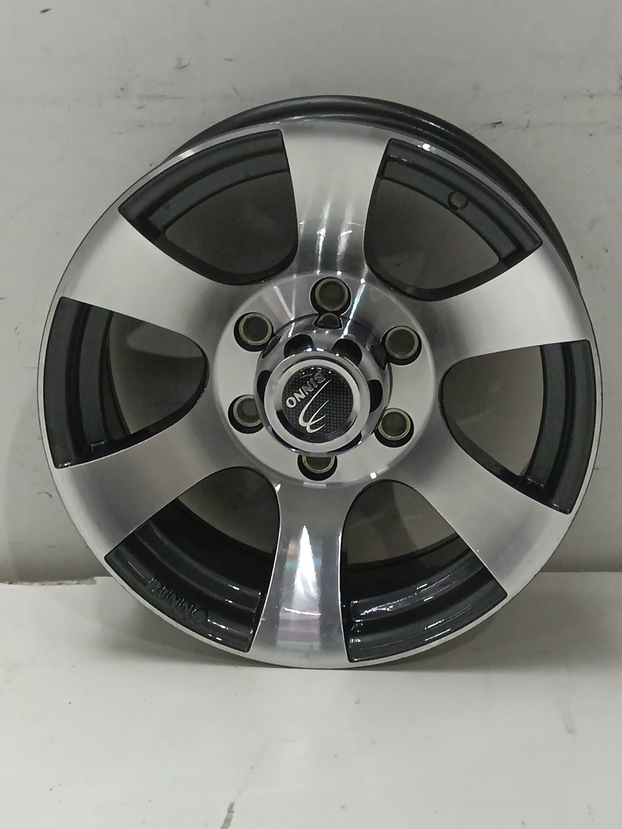 Llanta Binno Nuevas llantas nuevas Binno 16 LLANTA BINNO16 09710