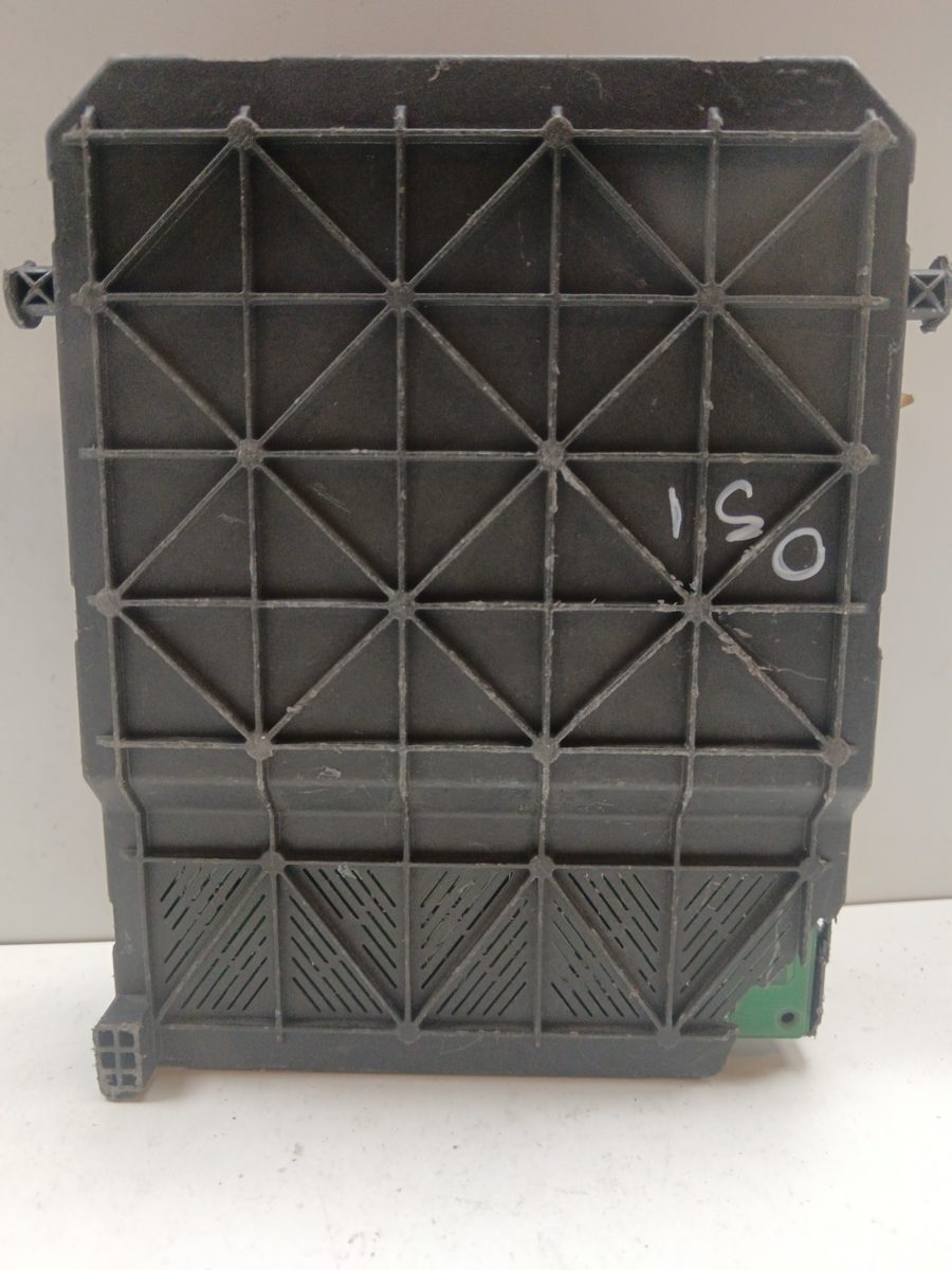 Caja Reles / Fusibles / Modulo Bsi Peugeot 206 Berlina 1998-2010 XS 1.6L 80kW 9645747480