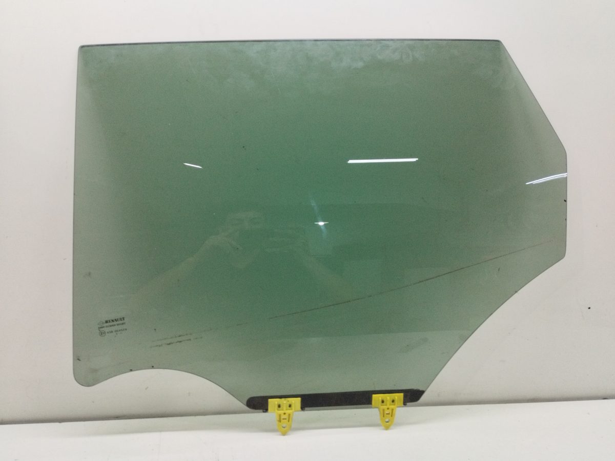 Vidrio Lateral Trasera Izquierda Renault Kadjar 2015-Actualidad * E943R004524