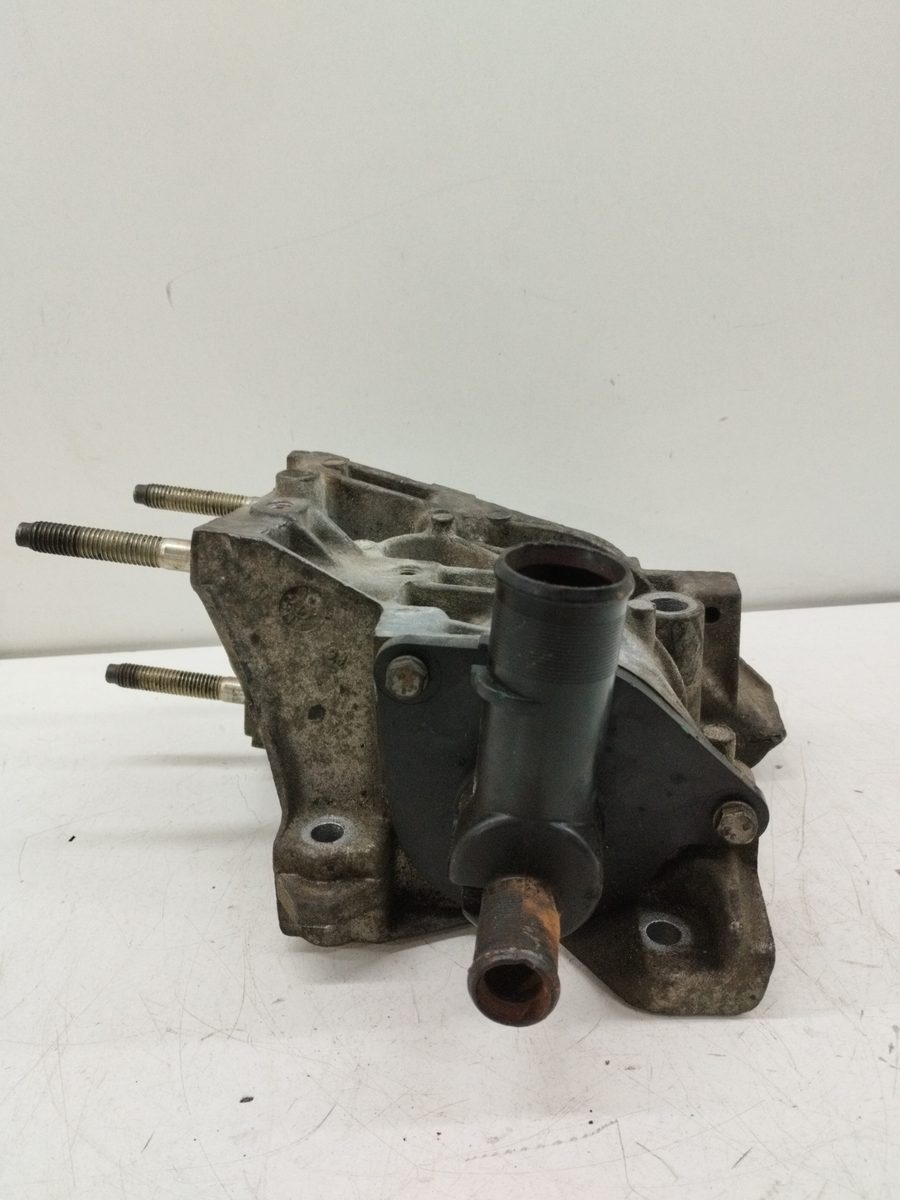 Carcasa De La Bomba Agua Citroën Saxo 1996-2000 1.4 Monaco 1.4L 55kW 9431140021