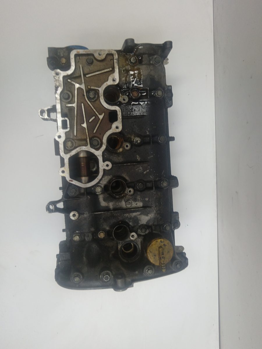 Tapa De Cilindros Renault Laguna Ii (BG0) 2001-2007 Authentique 1.8L 88kW 7700108207