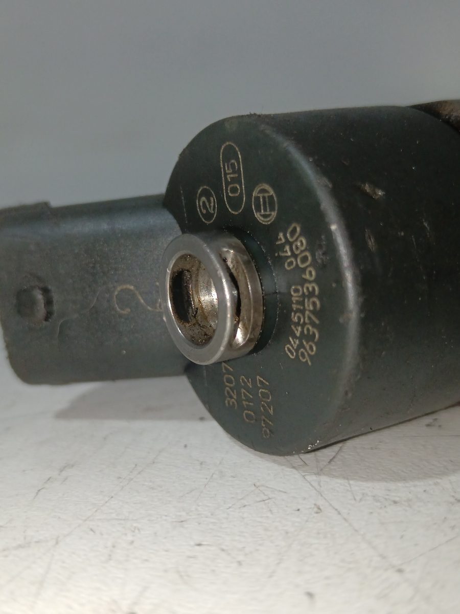 Inyector Fiat Scudo (222) desde 1995 2.0 JTD CAT 2.0L 80kW 0445110044