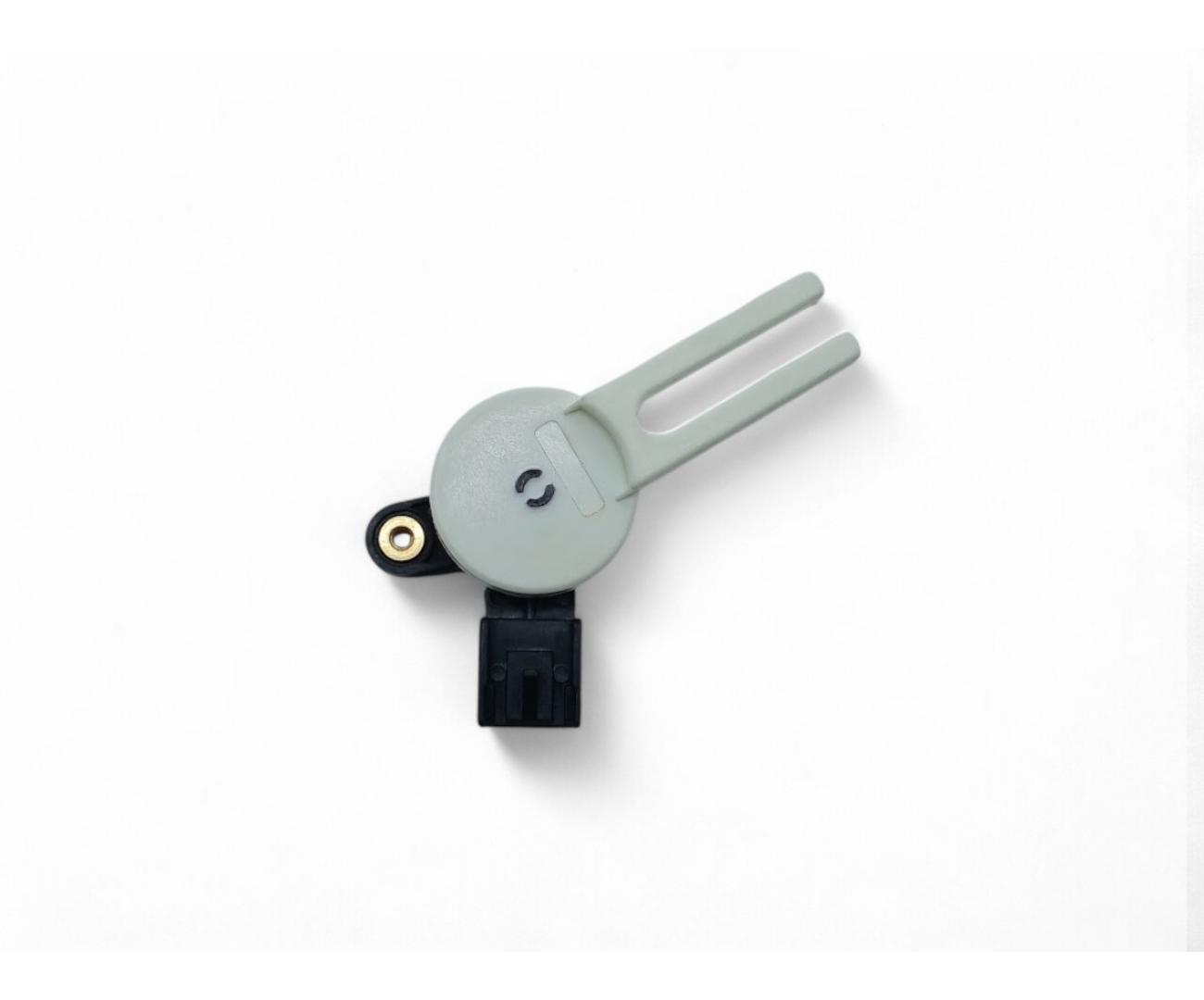 Sensor de posición de pedal de embrague