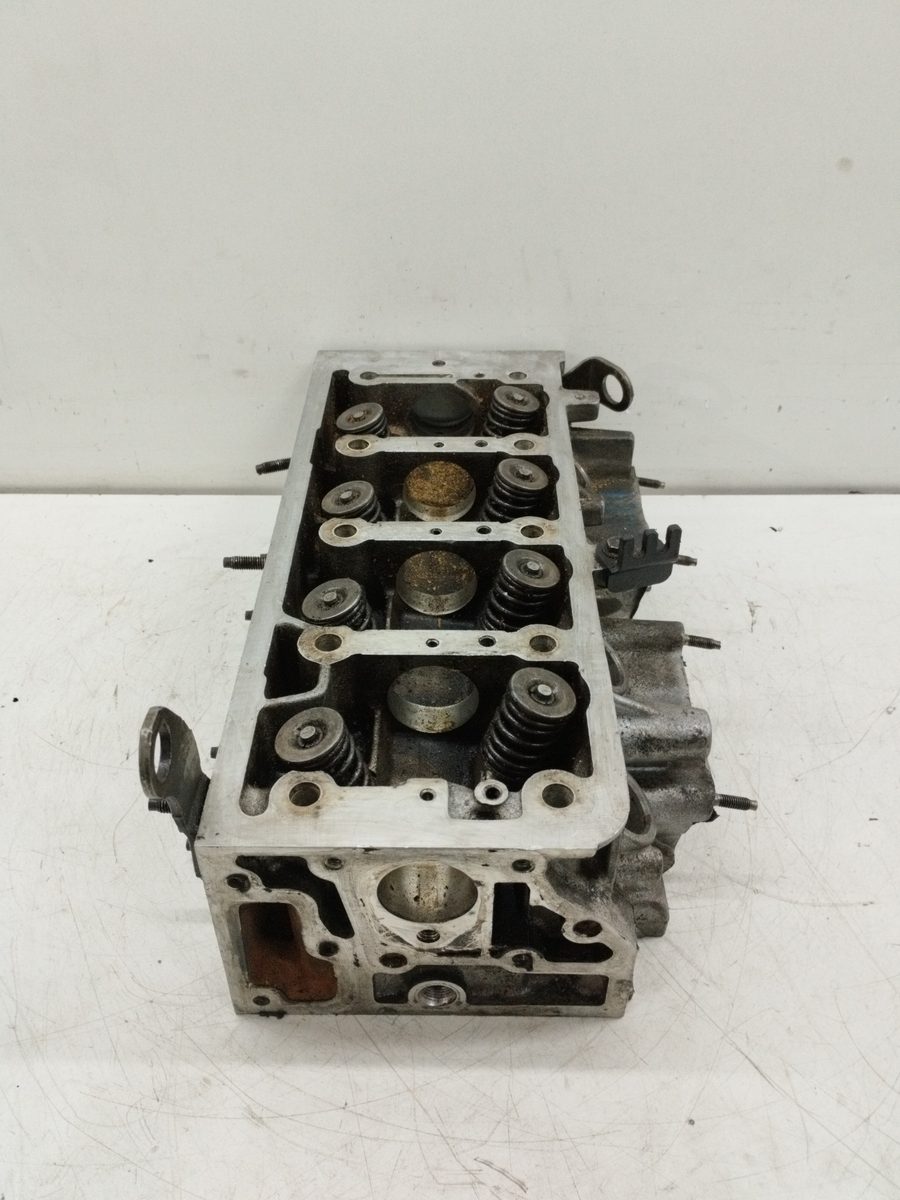 Tapa De Cilindros Peugeot 306 Berlina 3/5 Puertas (S1) 1993-1997 Graffic 9610923010