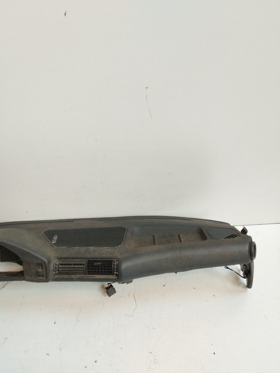 Tablero Puerta A Puerta BMW Serie 3 Berlina (E30) desde 1982