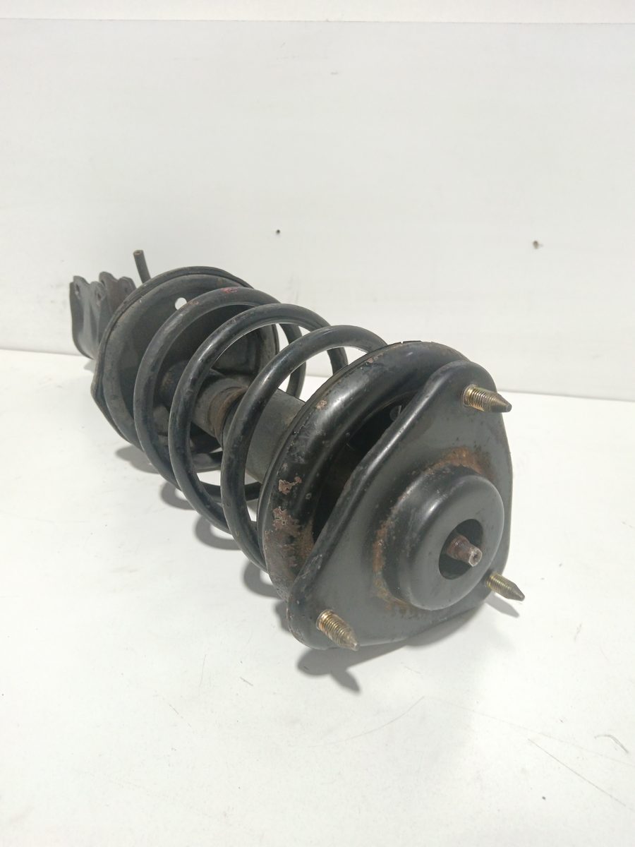 Amortiguador Delantero Izquierdo Mitsubishi Colt (CJ0) 1996-2003 1300 Avance 226864