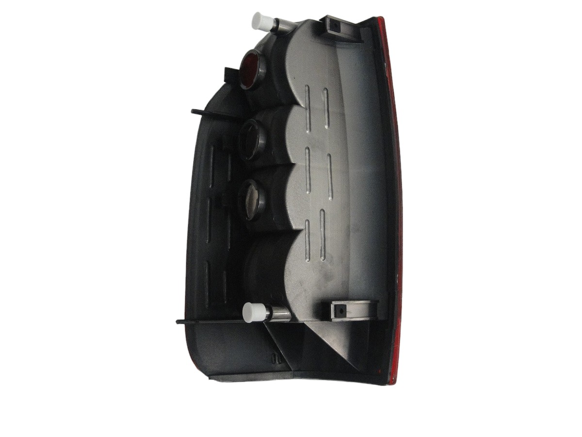 FARO TRASERO DERECHO CHEVROLET S10 2001/2008 (FUME)