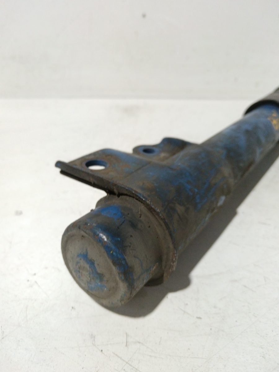 Amortiguador Trasero Der/Izq SEAT Ibiza (6K1) 1999-2002 1,4 1.4L 44kW 84AB18K076CA