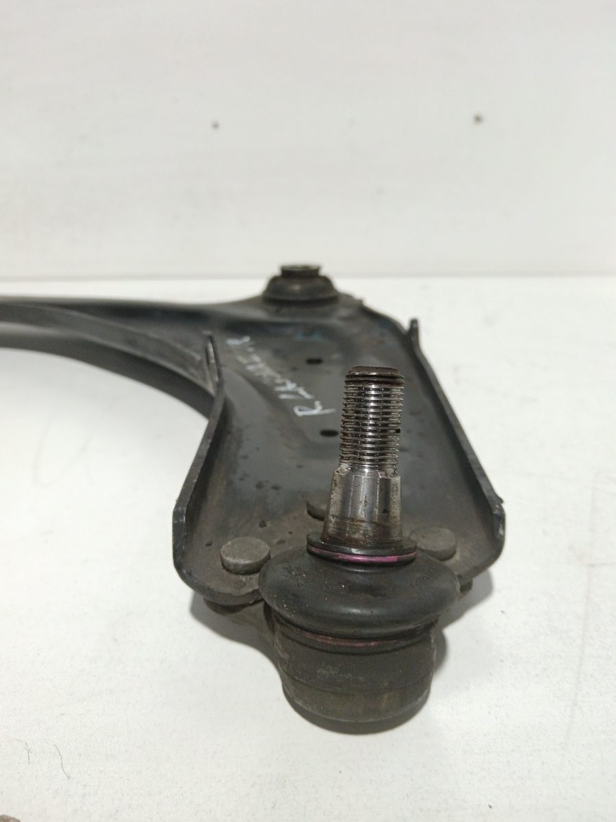 Parrilla de Suspension Inferior Trasera Derecha Renault Laguna II (BG0) 2001-2007