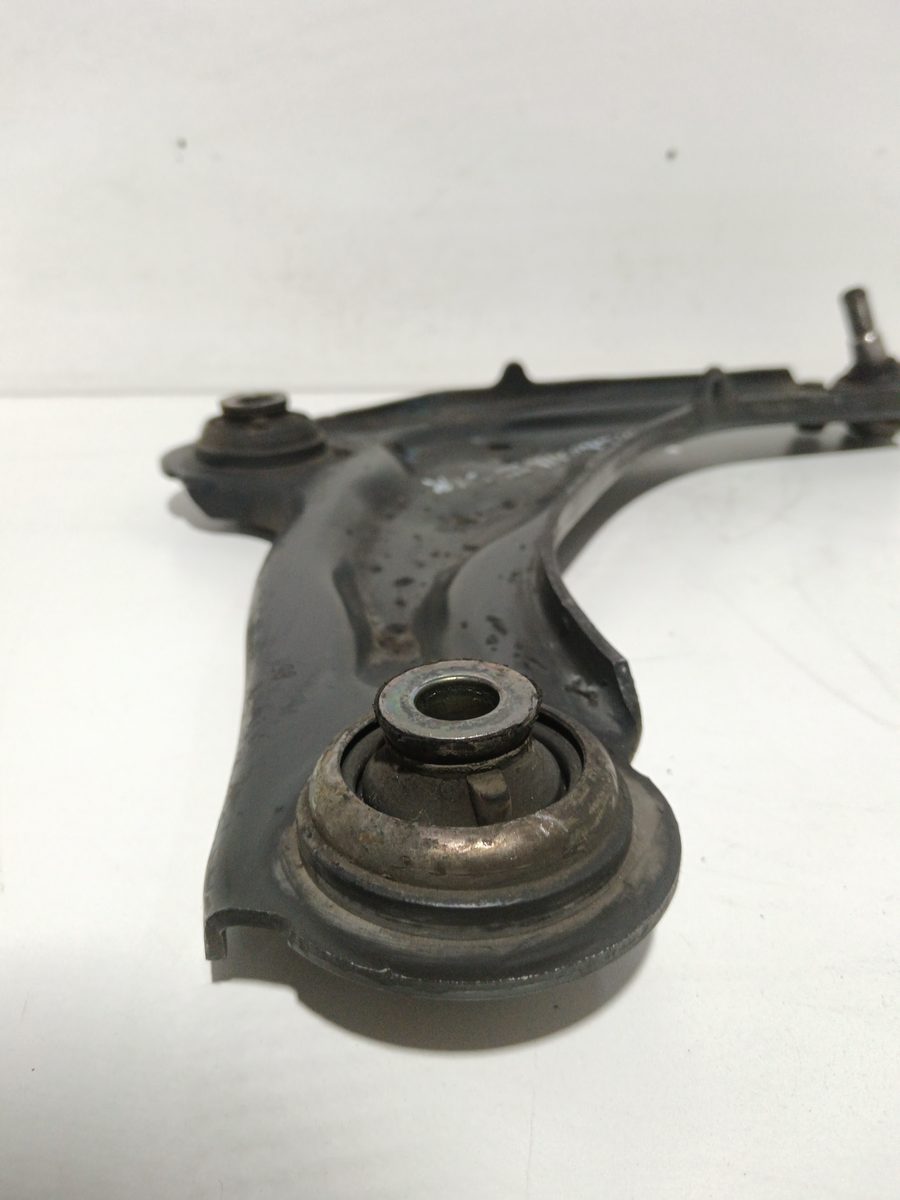 Parrilla de Suspension Inferior Trasera Derecha Renault Laguna II (BG0) 2001-2007