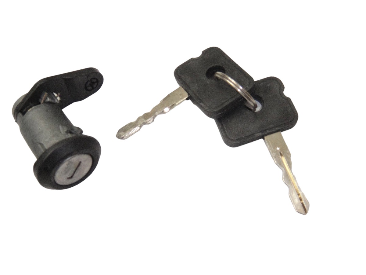 CILINDRO PUERTA IZQUIERDA CHEVETTE NEGRO (CON LLAVE)