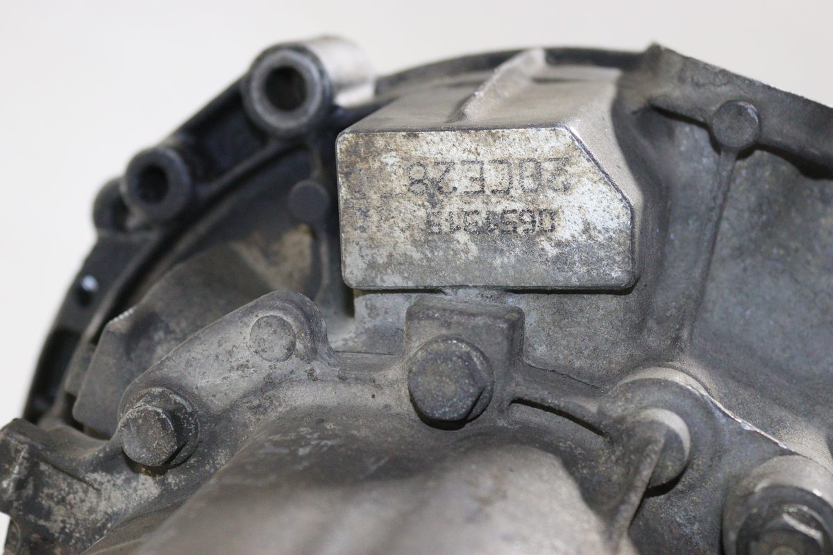 Caja Cambios Citroën Saxo 1996-2000 1.5 Diesel CAT (VJY. VJZ / TUD5) 1.5L 40kW 20CE28