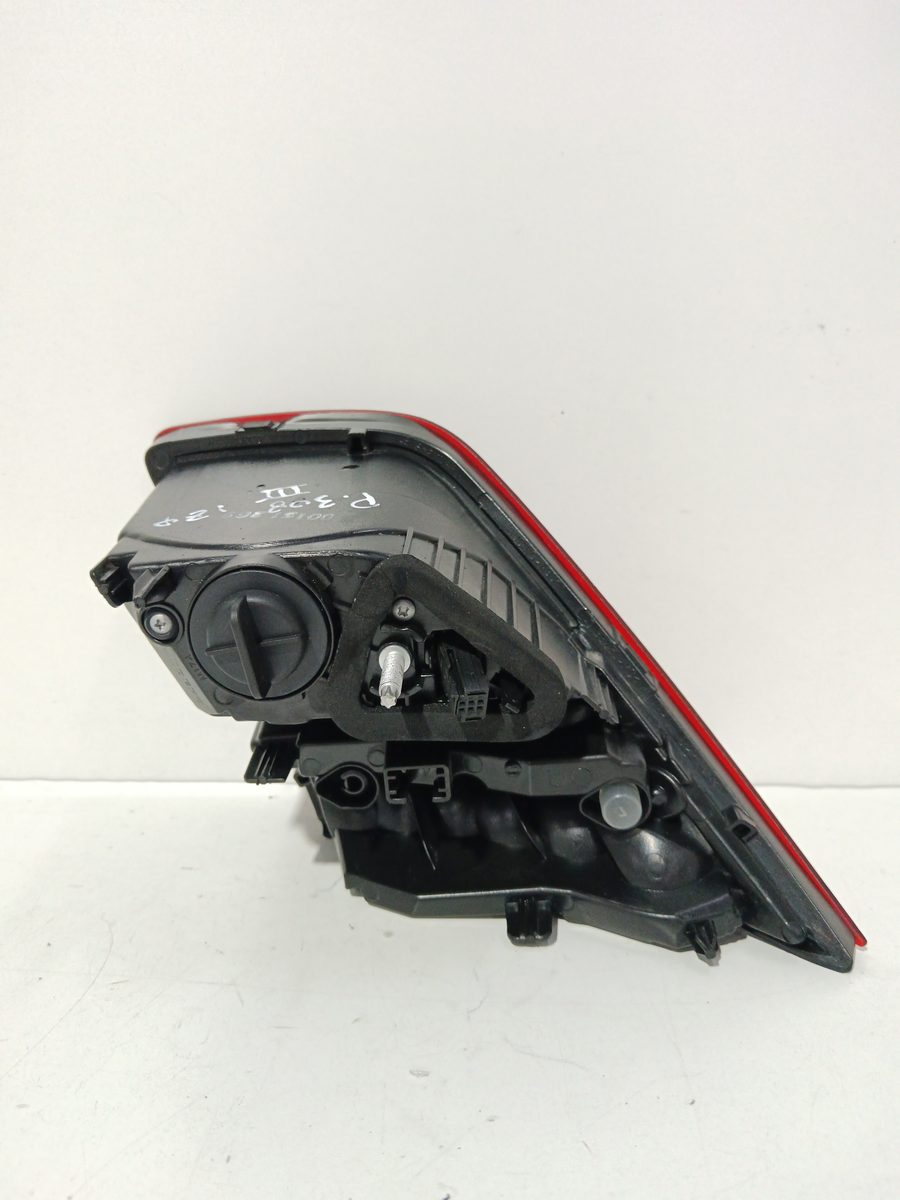 Farol Trasero Izquierdo Interior Peugeot 308 2013-2021 Access 00151269