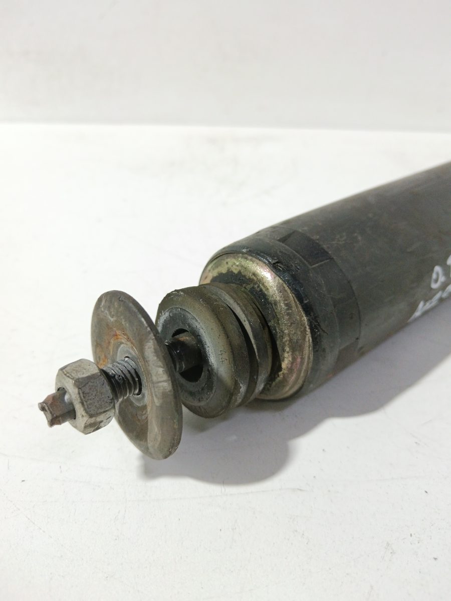 Amortiguador Trasero Der/Izq Opel Tigra 1994-2000 1.4 16V 1.4L 66kW 22118591