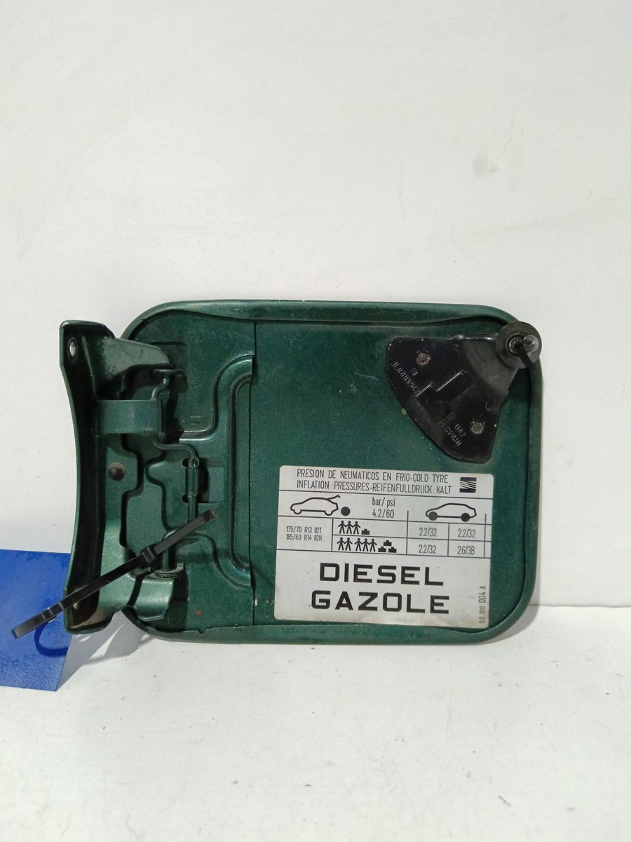 Tapa Exterior Combustible SEAT Toledo (1L) 1991-1999 SE 1L0809942