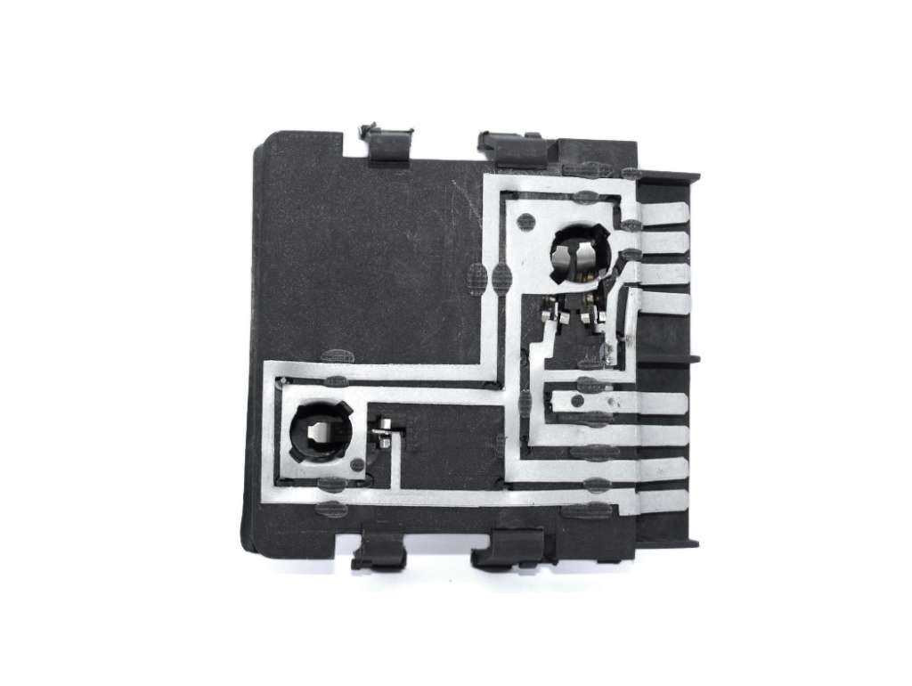 CIRCUITO IMPRESO PORTA LAMPARA VW GOL/ETC. CENTRAL DER