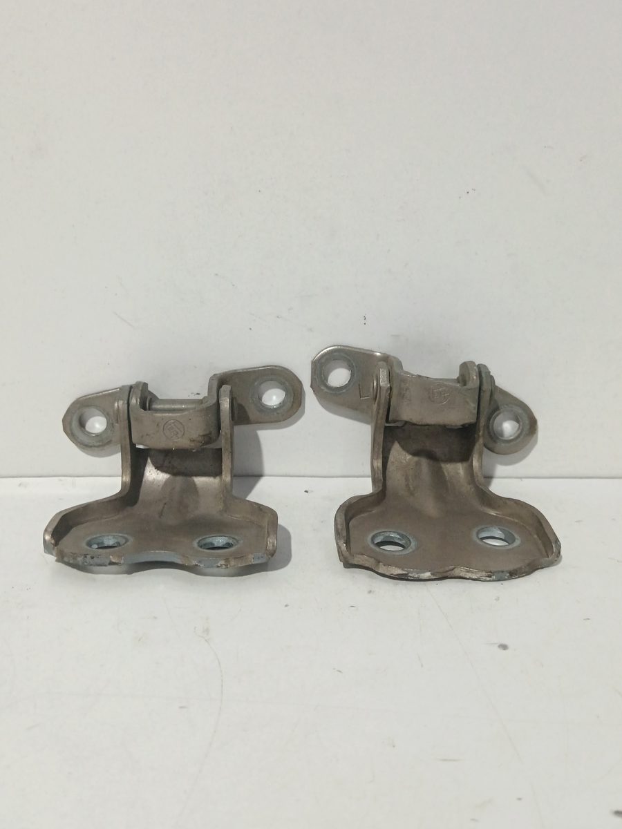Bisagra Puerta Trasera Izquierda Toyota Corolla 1986-1990
