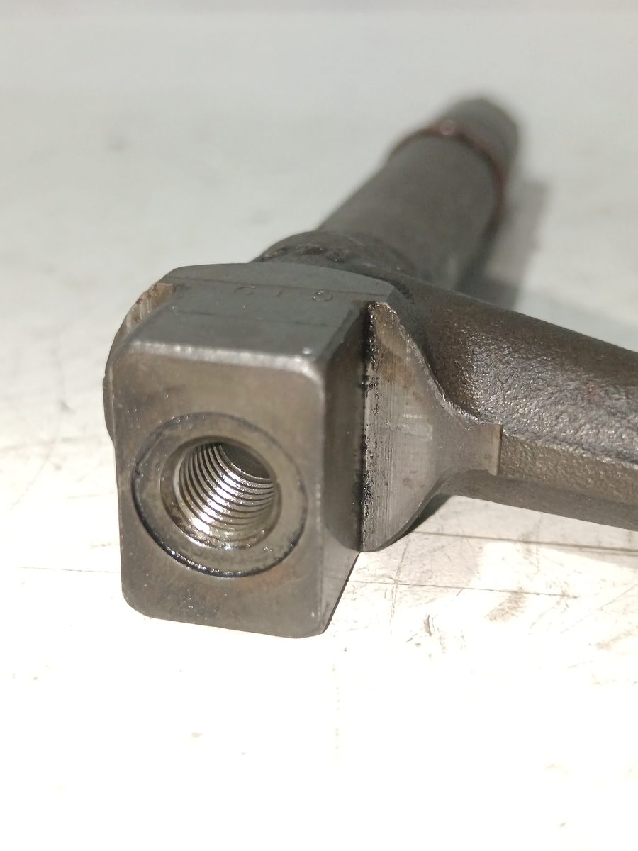 Inyector Opel Astra G Berlina 1998-2004 1.7 16V DTI CAT (Y 17 DT / LR6) TJBB01901D