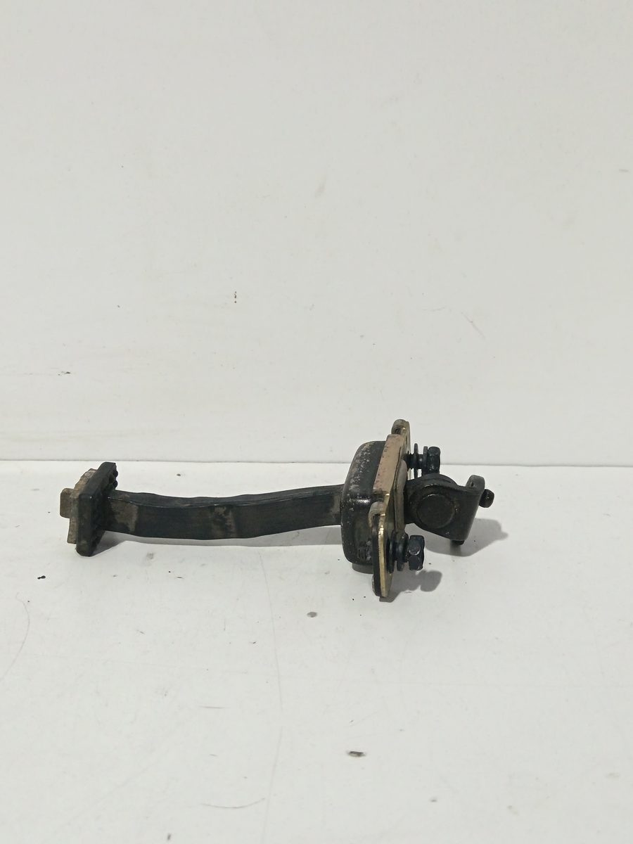 Limitador de Puerta Trasero Hyundai Accent (MC) 2006-2010 GL
