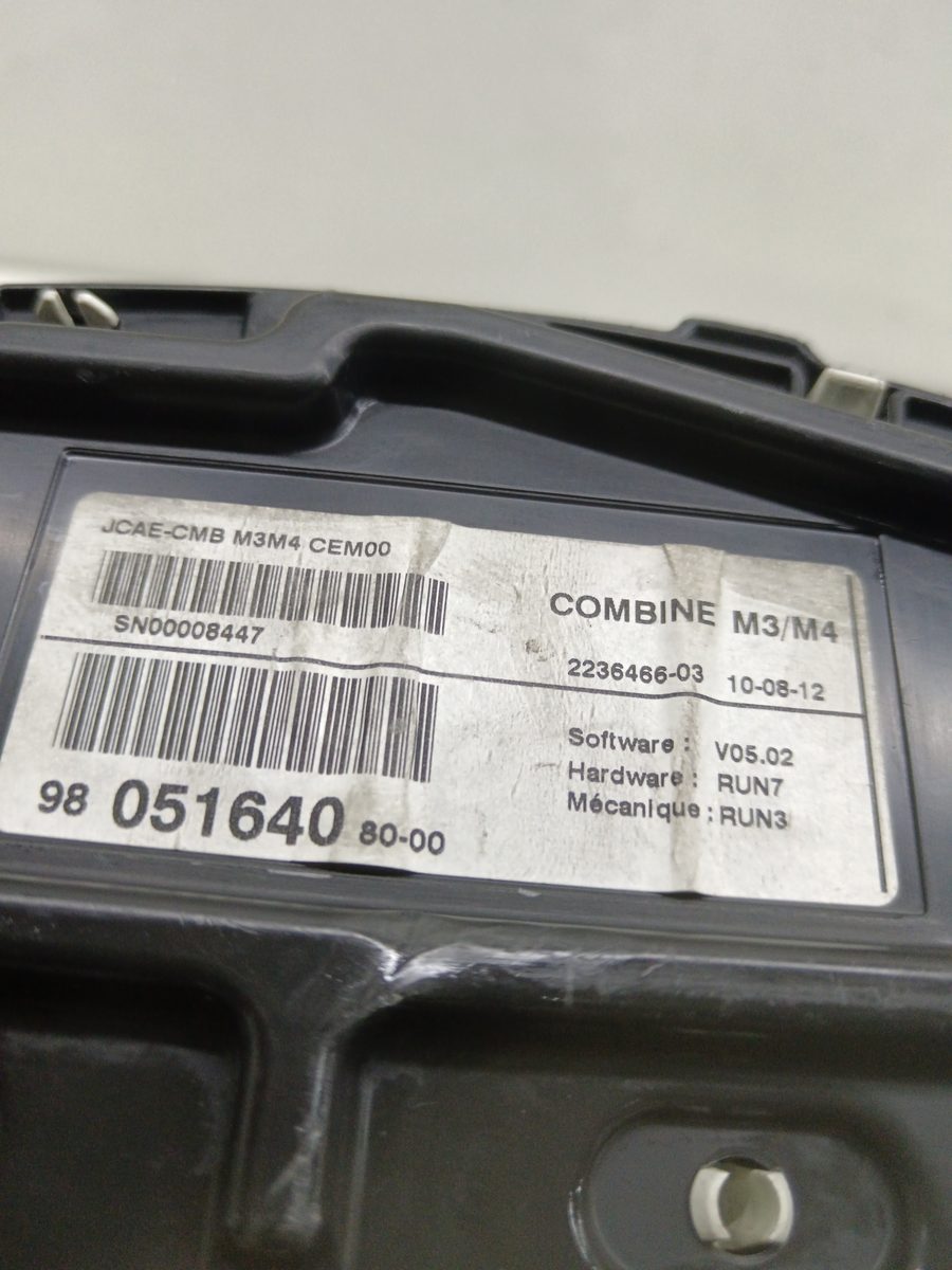 Tablero de Instrumentos Citroën C-elysée desde 2012 Exclusive 1.6L 85kW 980516408000