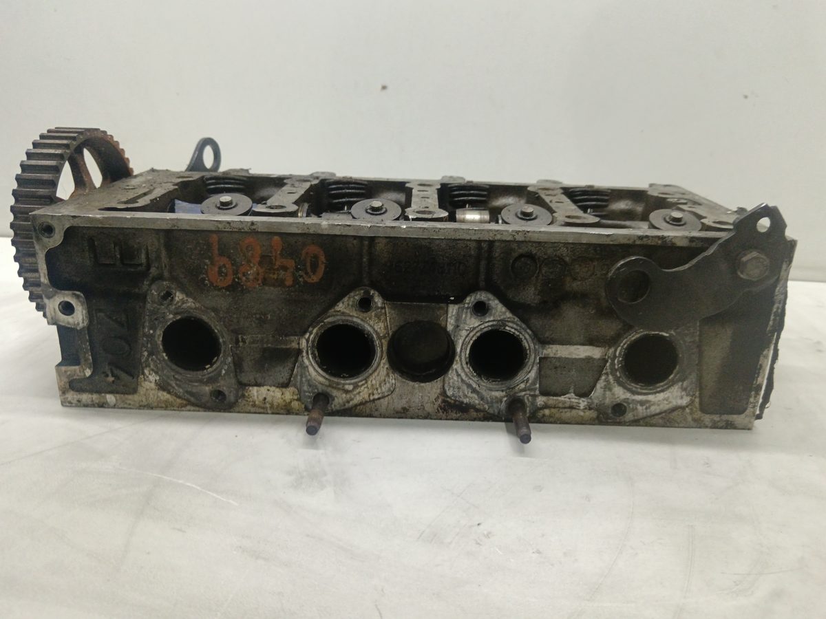 Tapa de Cilindros Peugeot 206 Berlina 1998-2010 1,4 1.4L 55kW 9627748110