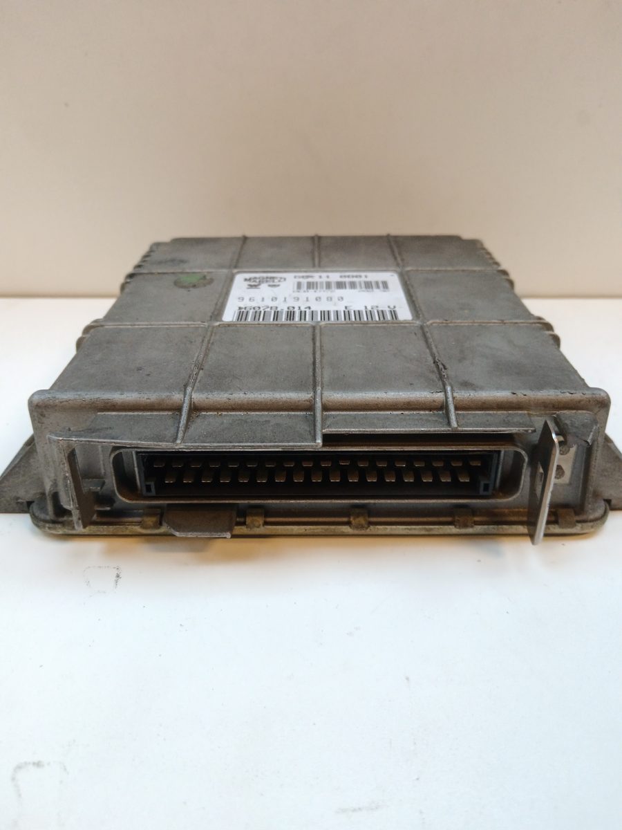 Centralita Motor Uce Peugeot 106 (S1) 1991-1996 1,1 1.1L 44kW 9610191080