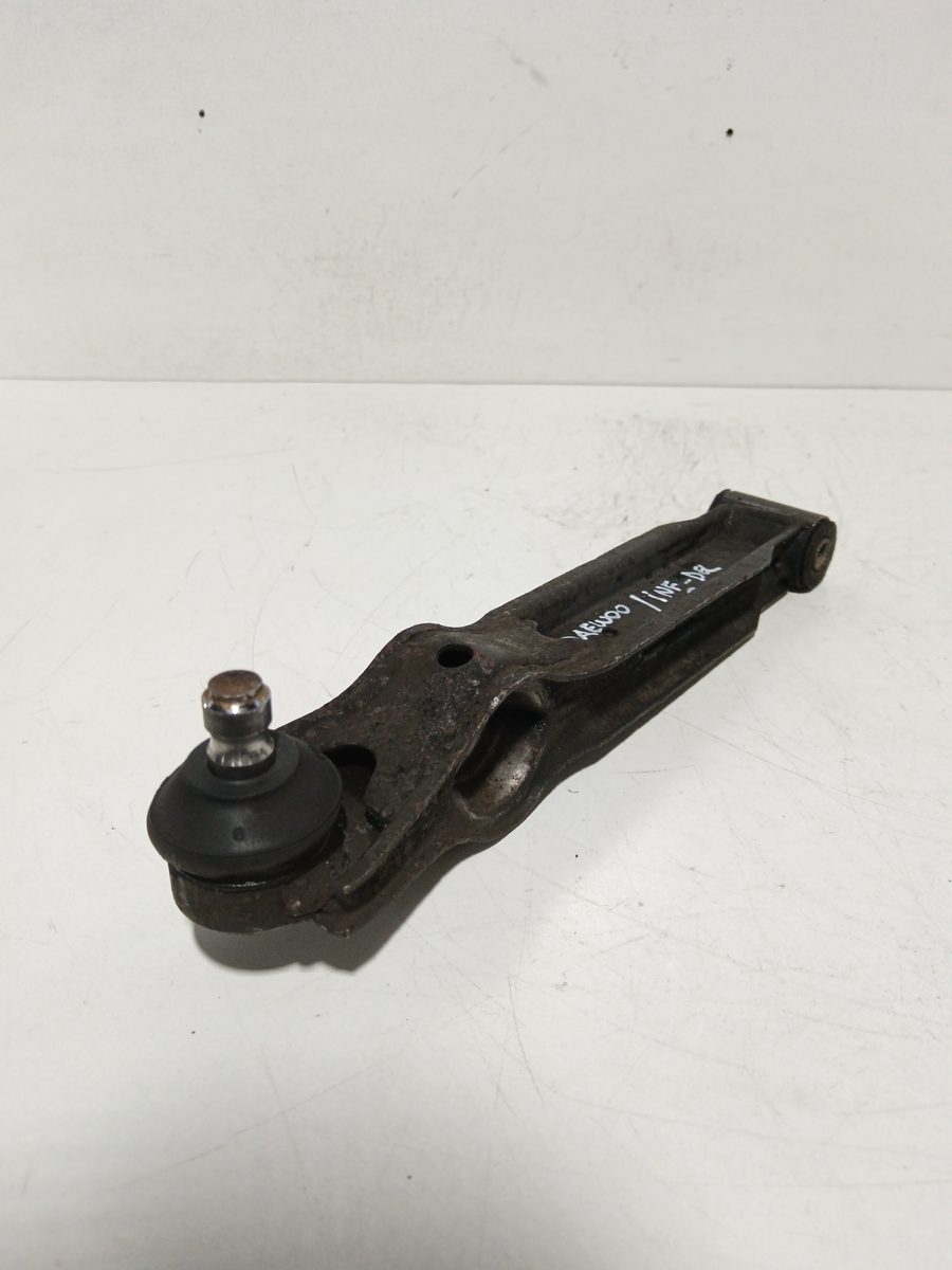 Parrilla de Suspension Inferior Delantera Derecha Daewoo Matiz 1997-2004 0.8 CAT 0.8L 38kW