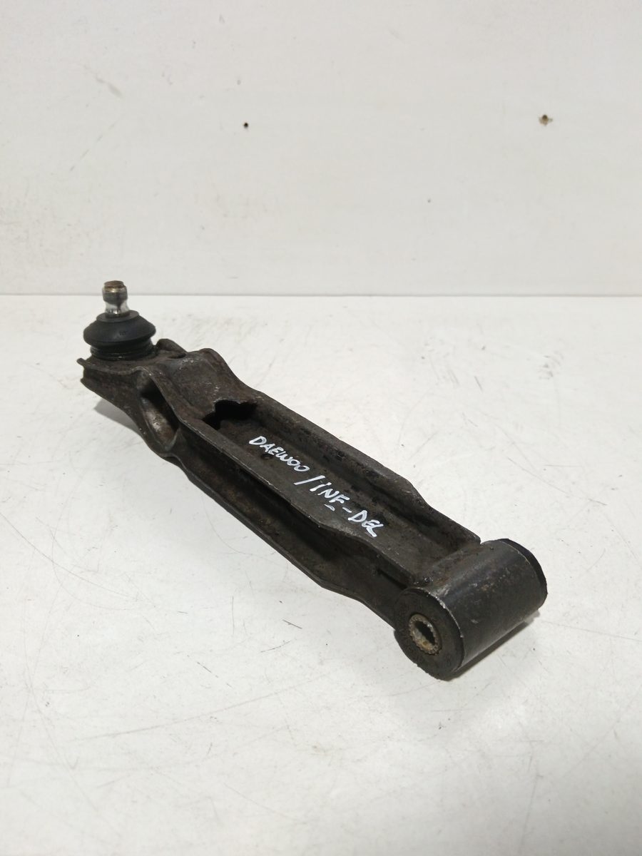 Parrilla de Suspension Inferior Delantera Derecha Daewoo Matiz 1997-2004 0.8 CAT 0.8L 38kW