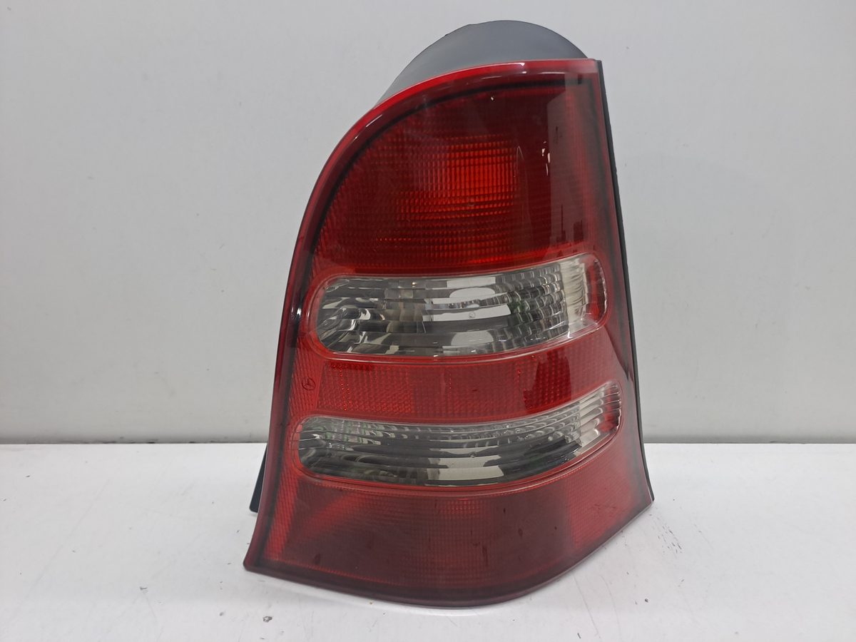 Farol Trasero Derecho Exterior Mercedes-Benz Clase A (W168) 1997-2004 1688202864