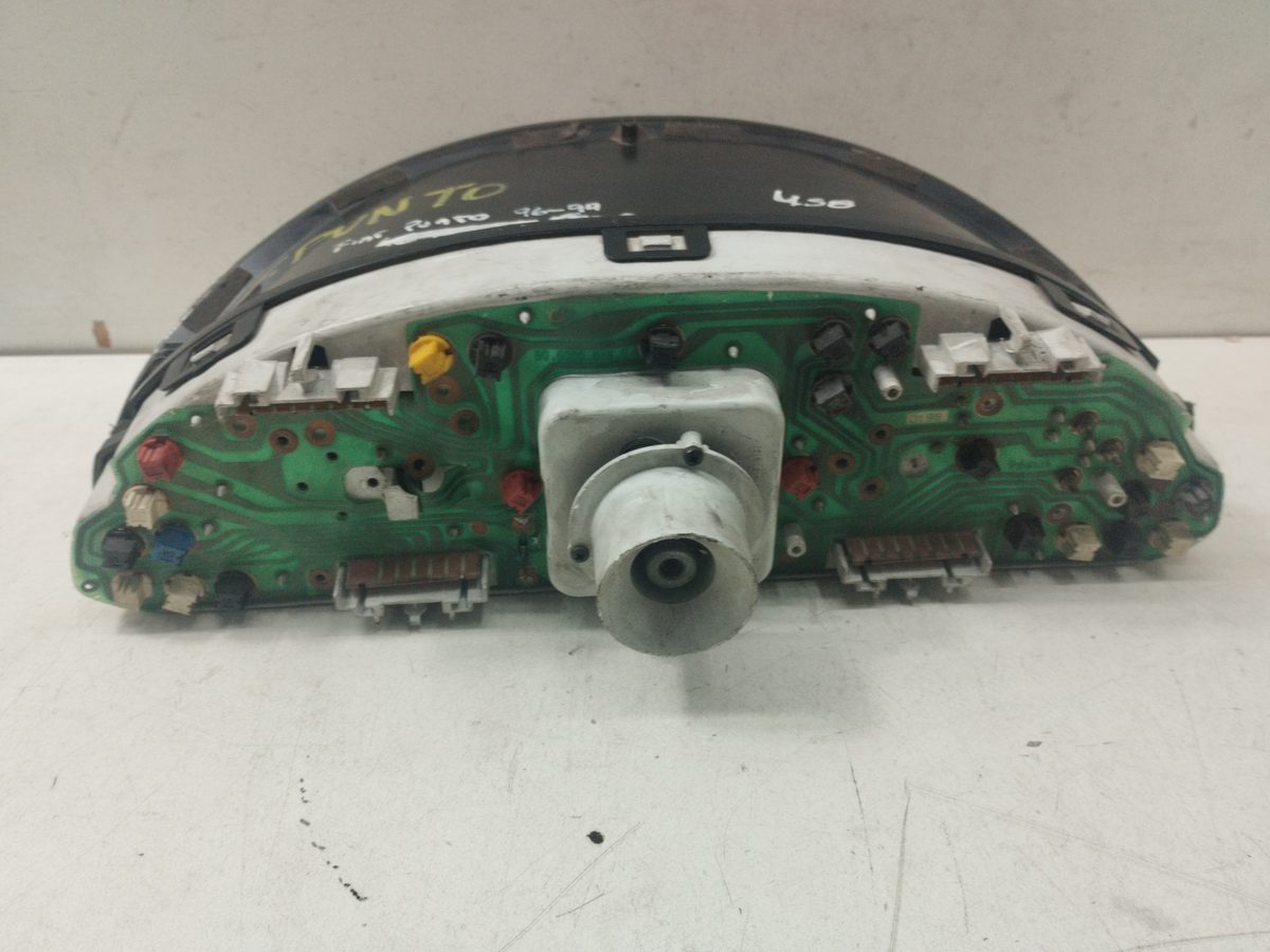 Tablero de Instrumentos Fiat Punto Berlina (176) 1996-1999 1.7 Diesel 1.7L 42kW 46438192