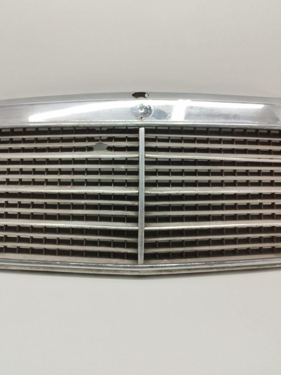Careta Mercedes-Benz Clase C (W201) Berlina 1982-1993 Diesel