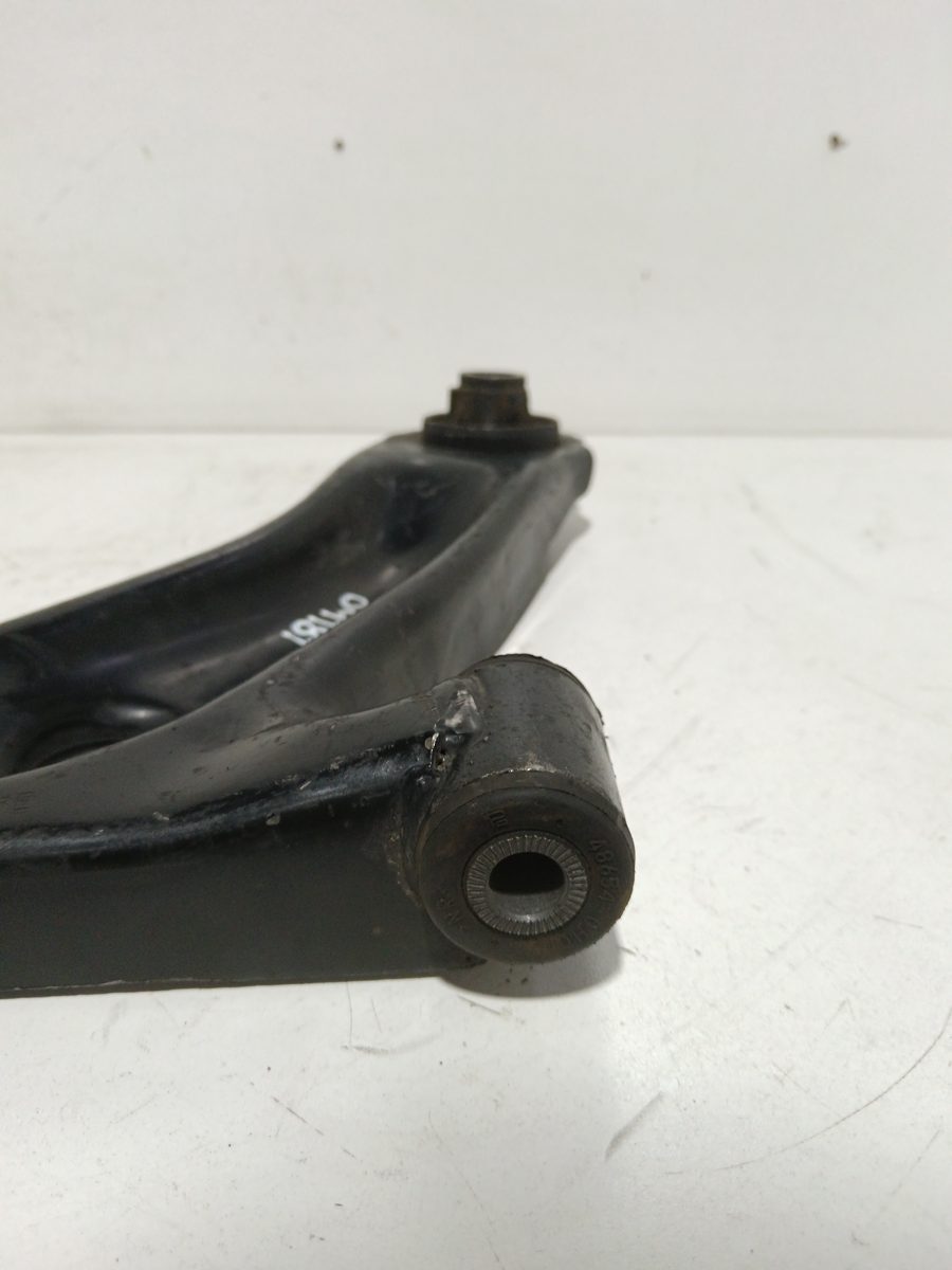 Parrilla de Suspension Inferior Trasera Derecha Peugeot 107 2005-2014 Básico ACIR231E