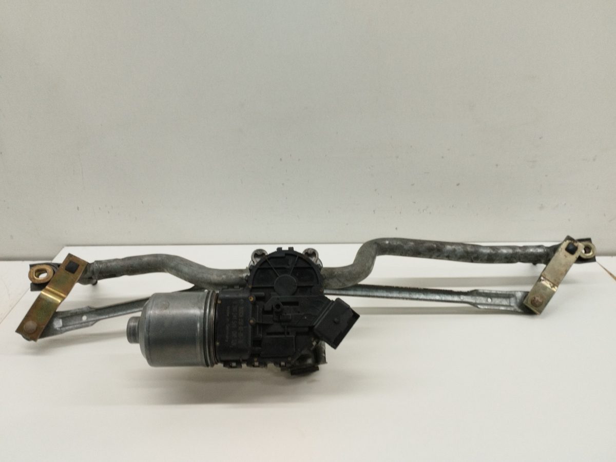 Motor Limpia Delantero Renault Clio Ii Fase Ii (B/CB0) 2001-2013 1.5 dCi Diesel 0390241519